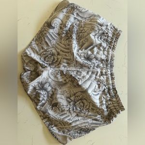 Lulu lemon black and grey floral shorts